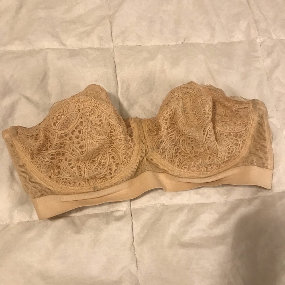 Mesh and lace tan strapless be size 36C